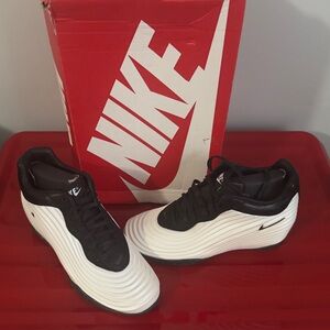 New nike Black and White W LUNARWAVY SKY HI QS sneakers